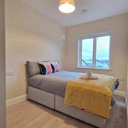 The Claddagh Ring, 2 Bed Apt, Centre *